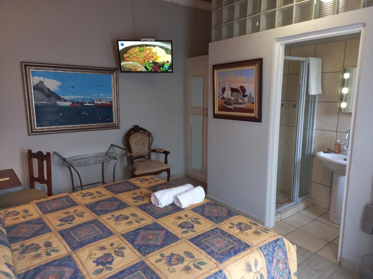 Michael-Angelo Guest House Potchefstroom Ngoại thất bức ảnh