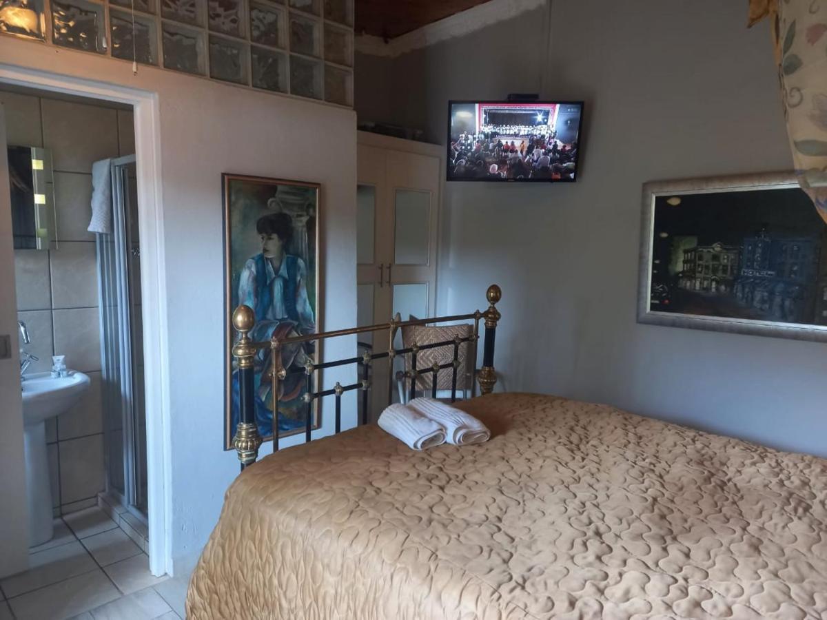 Michael-Angelo Guest House Potchefstroom Ngoại thất bức ảnh